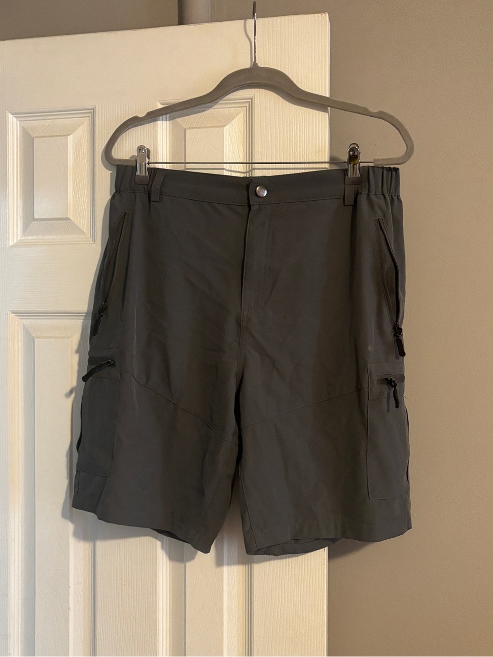 Pudolla Men's hiking Gray Outdoor Cargo Shorts size large